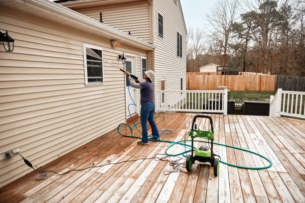 Best Commercial Pressure Washing  in Mcdonald, OH