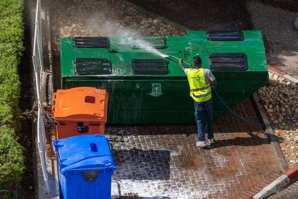 Pressure Washing Services for Businesses in Mcdonald, OH